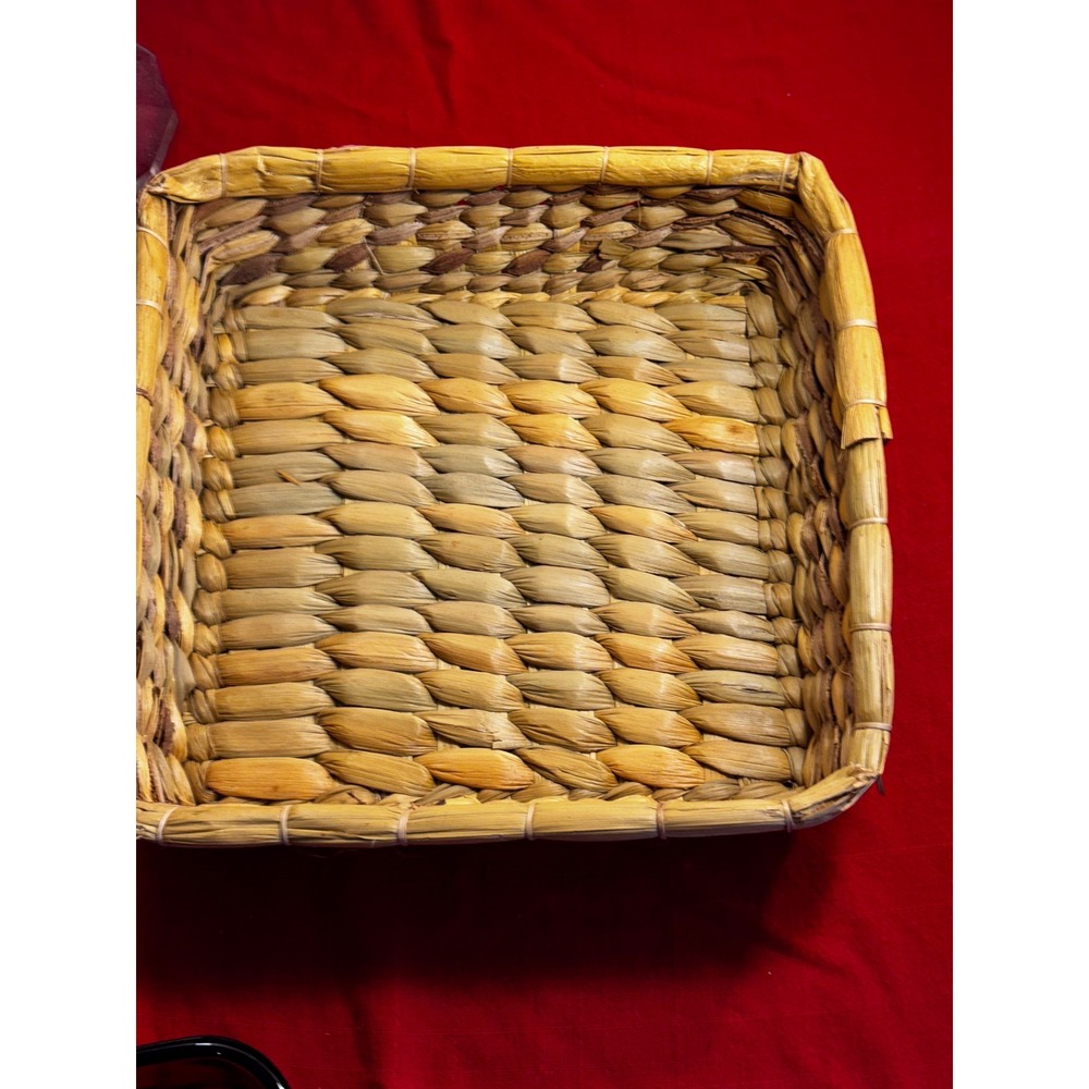 Anchor Hocking Amber Series 435 Square Baking Dish with Woven Serving Basket - Picture 6 of 8